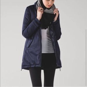Lululemon No Shivers reversible down jacket